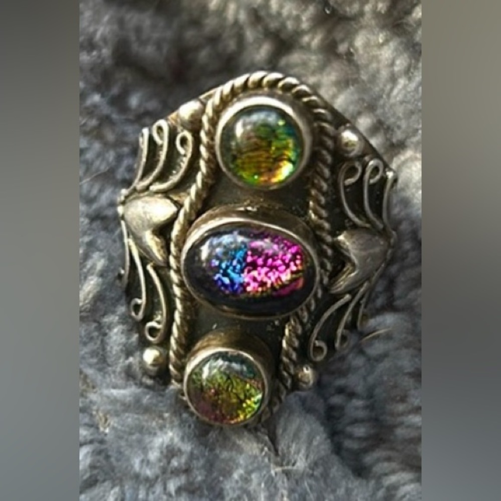Absolutely Gorgeous Sterling and Dichroic Glass Ring